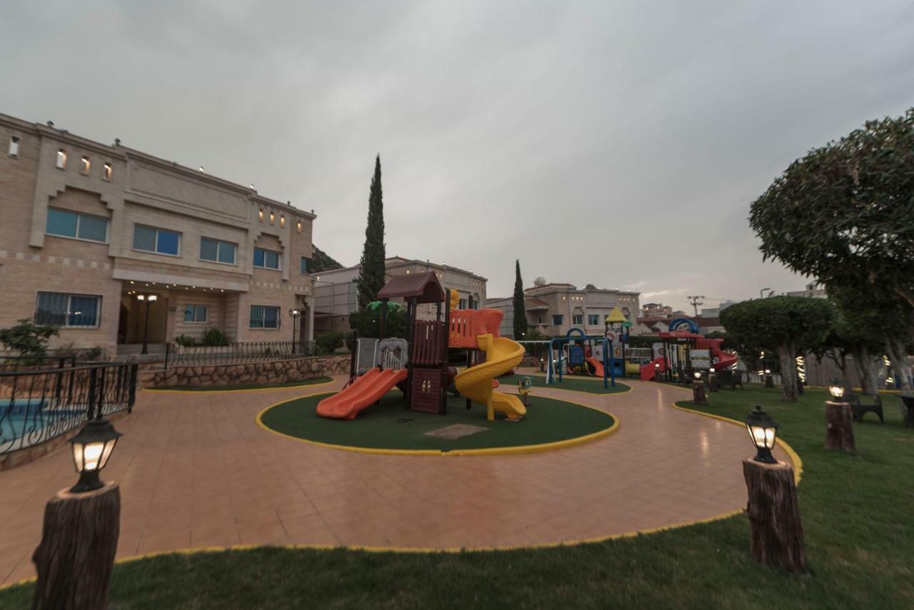 Hotel Seven Gardens Pro à Al Hada Extérieur photo