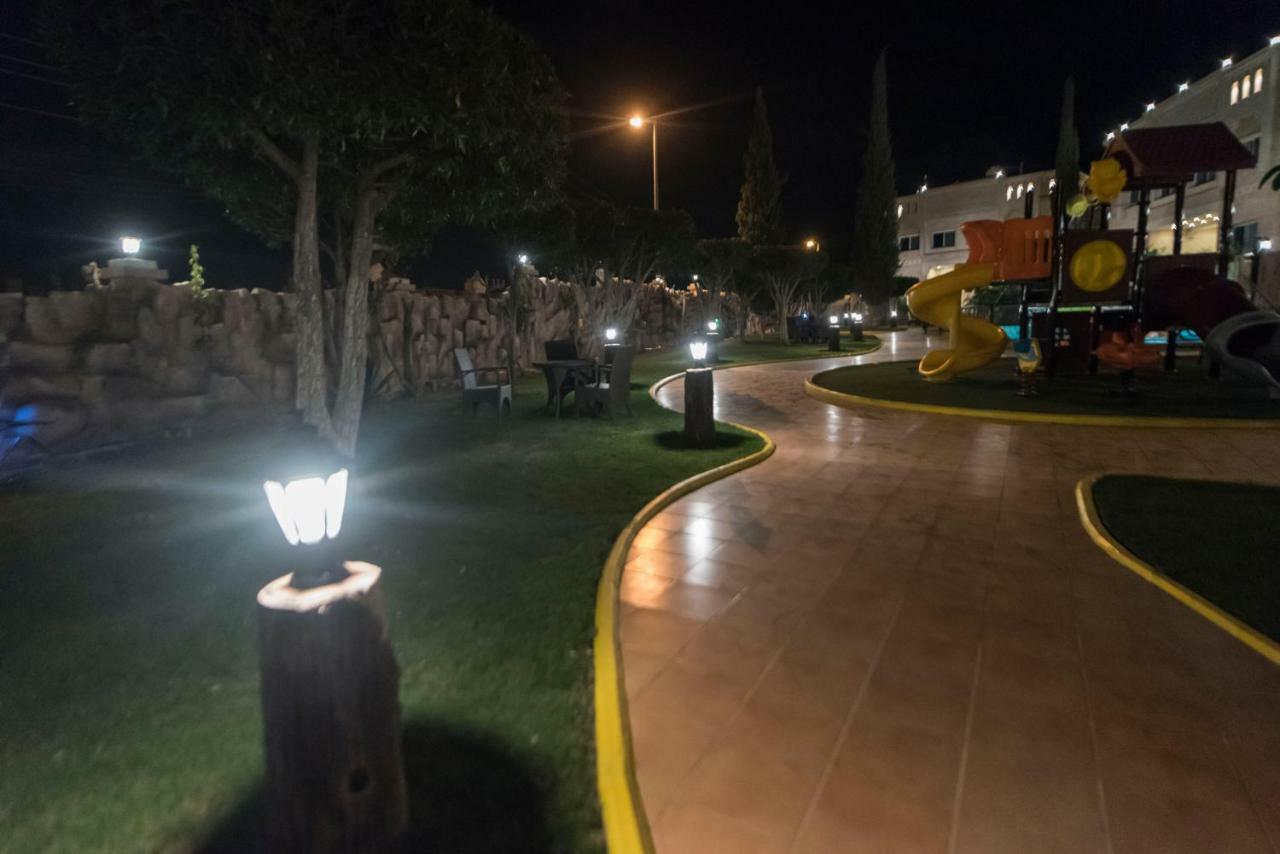 Hotel Seven Gardens Pro à Al Hada Extérieur photo